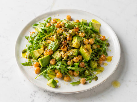 Insalata metabolica: come comporre un pasto per una glicemia più stabile
